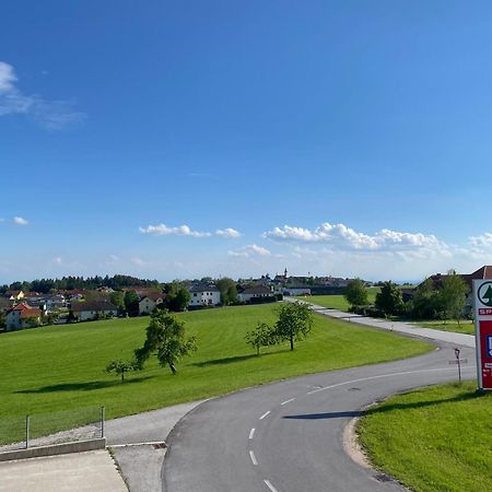 Wohnung City Nord Mit Balkon Herzogsdorf Eksteriør bilde