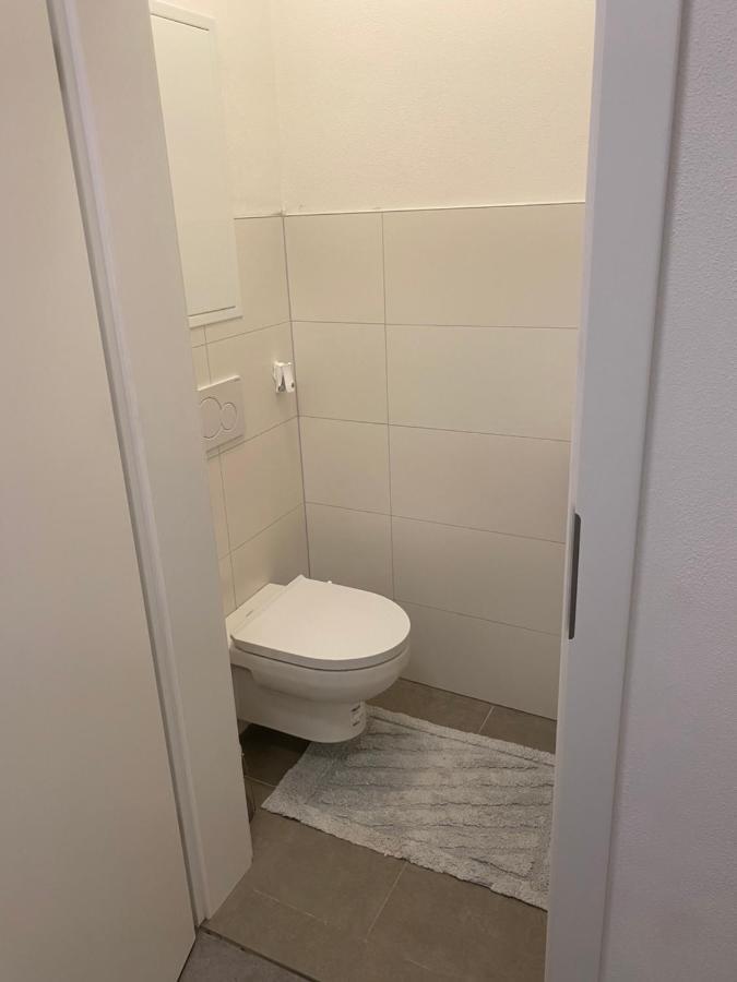 Wohnung City Nord Mit Balkon Herzogsdorf Eksteriør bilde