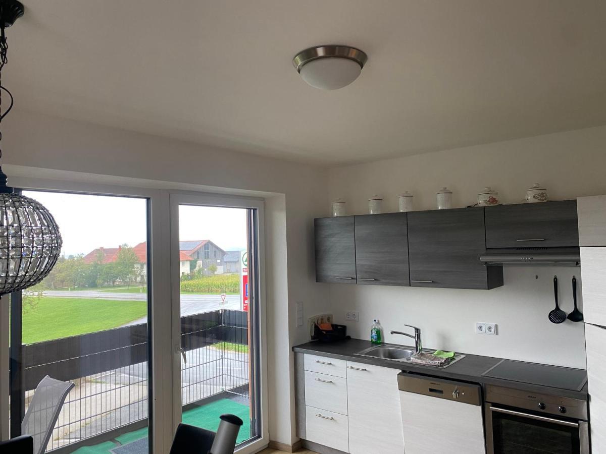 Wohnung City Nord Mit Balkon Herzogsdorf Eksteriør bilde